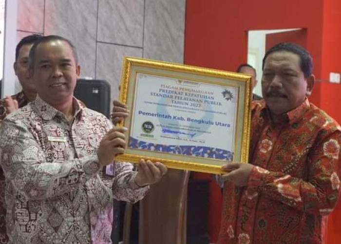 Bengkulu Utara Kembali  Terima Penghargaan, Kepatuhan Standar Pelayanan Publik