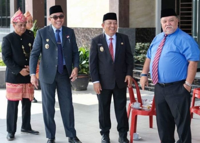 HUT Bengkulu Tengah ke-18, Wakil Bupati Seluma Hadiri Rapat Paripurna Istimewa 