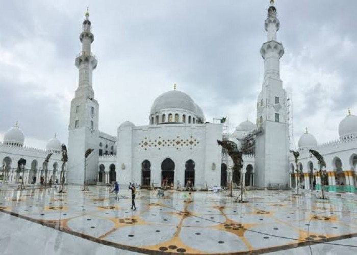 Berikut Ini 5 Tempat Wisata Dekat Stasiun Solo Balapan, Naik Kereta Sambil Ajak Keluarga Liburan Bareng