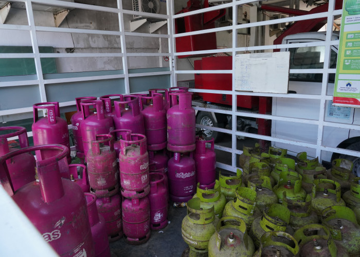 LPG 3 Kg Langka di Pangkalan Resmi Pertamina, Harga Melambung di Toko Kelontong