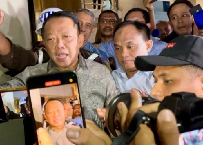 Jaksa Agung Berhentikan Sementara Eks Jampidsus Febrie Adriansyah