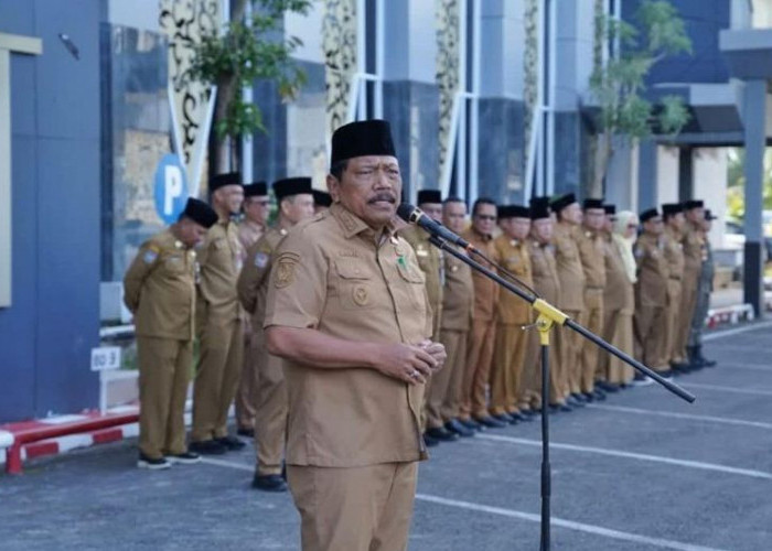 Saat Pimpin Apel Perdana 2026, Wagub Mian Minta ASN  Fokus Pelayanan Membantu Rakyat