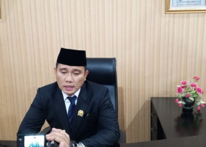 Waka I DPRD Kaur Bilang  Pemkab Kaur akan Terima Dua Unit Mobil Damkar 