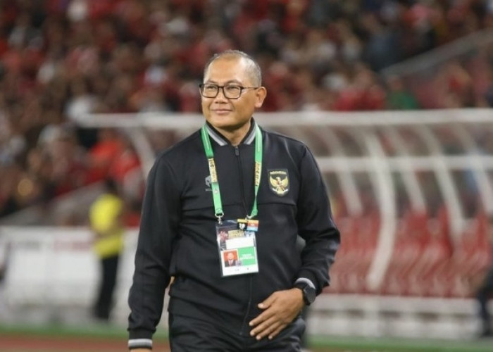 Sumardji Bantah Pencoretan Nama Rizky Ridho dan Nadeo