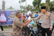 Wujud Kepedulian di Bulan Ramadan,  Polres Kaur dan Bhayangkari Berbagi Takjil, 