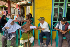 Pemda Kaur Beri Bantuan Untuk  Korban Kebakaran