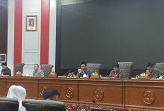 Surat PAW Ketua DPRD Provinsi Bengkulu Picu Interupsi, Sumardi dan Samsu Adu Argumen