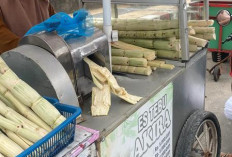Es Tebu Akira Jadi Pilihan Takjil Segar Warga di Kawasan Penurunan Bengkulu