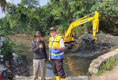 Atasi Banjir Lempuing, Dinas PUPR Kota Bengkulu Normalisasi Drainase di Kawasan Empang