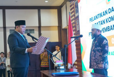 Gubernur Helmi Hasan Lantik Andaru Pranata sebagai Komisaris Nonindependen Bank Bengkulu