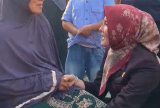 Di Antara Puing dan Abu, Vinna Ledy Anggraheni Datangi Ibu Beti: Saya Datang Sebagai Keluarga