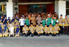 Bupati Lepas 25 Kafilah Kaur ke MTQ XXXVII Bengkulu, Targetkan Prestasi dan Harumkan Nama Daerah