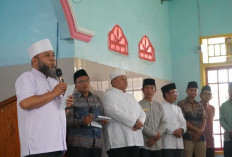 Gubernur Bengkulu Salurkan Bantuan Modal Usaha Untuk Warga Bengkulu Selatan