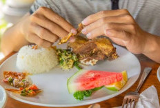 Inilah Hukum Makan Didepan Orang yang Sedang Berpuasa, Apakah Diperbolehkan ? Yuk Simak Kata Ahlinya