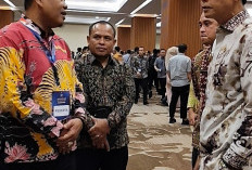 Kaur Tunjukkan Komitmen Kinerja, Bupati Gusril Hadiri Ajang Apresiasi Pemda Berprestasi 2026 di Palembang