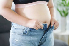 7 Cara Mudah Mengurangi Lemak Perut, Salah Satunya Rutin Minum Air Putih