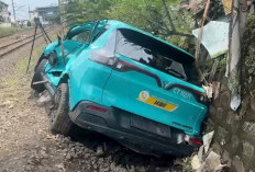 Penyebab Kecelakaan﻿ Kereta di Bekasi Diduga  Dipicu Taksi Listrik Alami Korsleting