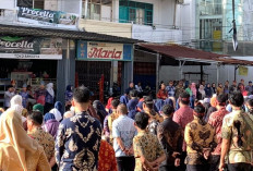Walikota Bengkulu Pimpin Apel Gabungan di Jalan KZ Abidin Pasar Minggu
