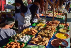 Enak dan Menggugah Selera, Yuk Kunjungi 5 Tempat Berburu Takjil di Mojokerto Berikut, Alun Alun Mojokerto