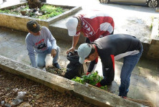Mau Lebaran, Pemkot dan Polresta Bengkulu Bersihkan Fasilitas Umum dalam Kota