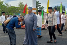 Semoga Berkah, Bupati dan Wakil Bengkulu Selatan Salat Idul Fitri Bersama Masyarakat