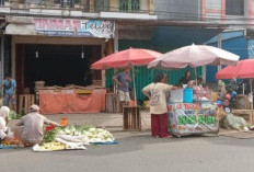 Tidak Usah Khawatir, Semua Pedagang yang Berjualan di Trotoar   Bisa Ditampung di Pasar Panorama