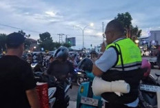 Satpol PP Kota Bengkulu Larang Parkir  di Trotoar Belungguk Point