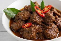 Rendang: Simfoni Rempah dan Kesabaran dalam Setiap Suapan