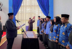 Pemkot Bengkulu Lantik 12 Guru Ahli Pertama , Siap Cetak Generasi Berkarakter 