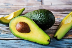Jangan Sampai Tidak Tahu, Ini Cara Memilih Alpukat yang Matang Sempurna