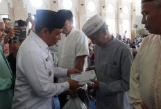 Pemkot Bengkulu dan Baznas Salurkan Sembako Kepada 1.569 Tokoh Agama