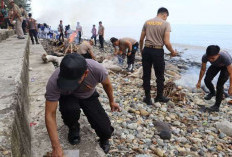 Polres Bengkulu Selatan  Gelar GEMPAR GEMPITA, Sasar Pantai Pasar Bawah
